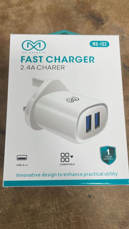 M8 DUAL USB PLUG 2.4 AMP 