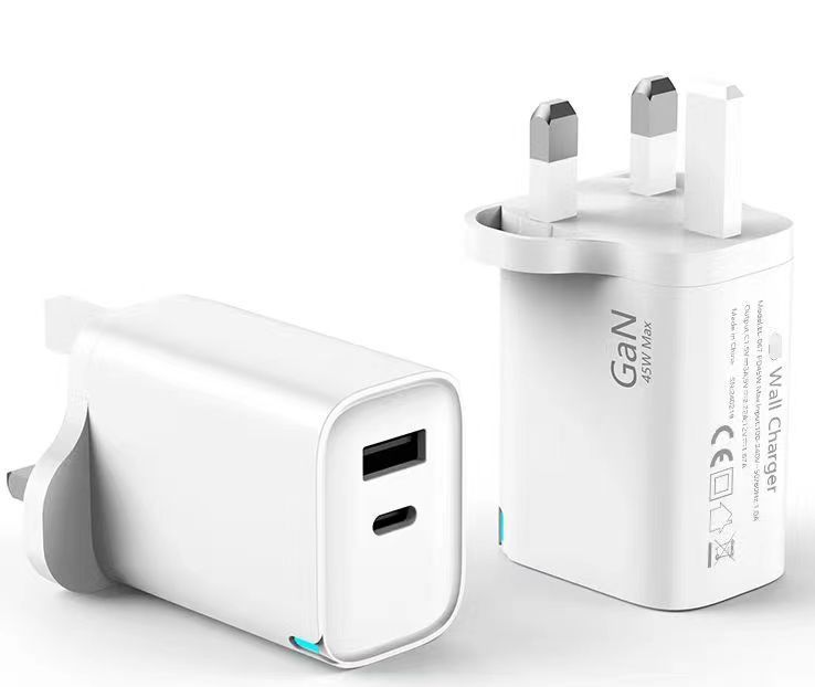 M8 PD 45 WATT DUAL USB C USB A HOME CHARGER